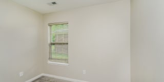 3817 Fiske Avenue 3817 Fiske Avenue Gallery 12