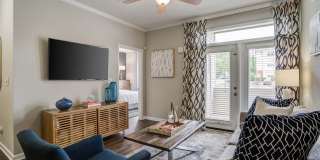 Avant at Steele Creek Gallery 1