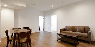 Barry Diamond Gallery 21