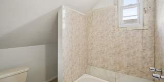 904 2Nd Ave Gallery 1