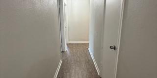 2125 S WILLIS Gallery 12
