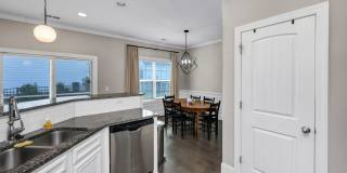 Partially Furnished Lakefront Retreat in Sunset Bay – Stunning Views & Resort-Style Amenities Gallery 17