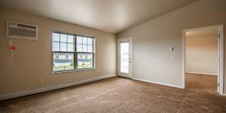 Creekside at Osgood Gallery 7