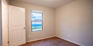 3 Bedroom Duplex with a fenced in yard in Battlefield, MO Gallery 21