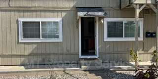 323 Kelly Ct. Gallery 1