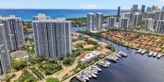 3750 Yacht Club Dr Gallery 74