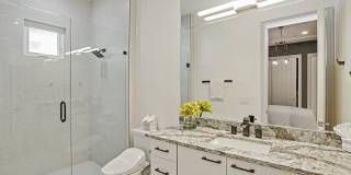 10372 Kensington Shore Dr Gallery 25