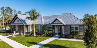 Riverwalk Grand Gallery 28