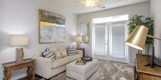 Riverstone Apartments at Long Shoals Gallery 5