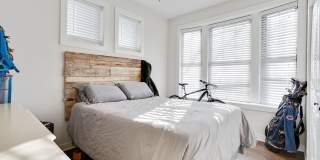 1608 West Belle Plaine Avenue Gallery 1