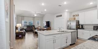 827 laurel Gallery 10