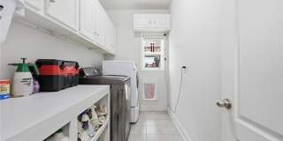 4141 McBryde Street Gallery 17