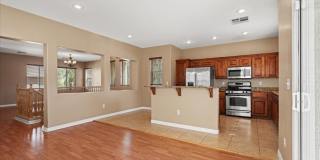 Spacious 3-Story Plus Loft Bedroom, New Floors, New paint, No Carpet Gallery 6