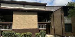 35 Amberly Drive Gallery 1
