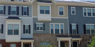 4bd 3.5b Almost New Townhome 4bd 3.5b Almost New Townhome Gallery 1