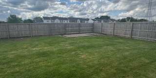 Three Bedroom Home with Fenced in Yard! Gallery 34