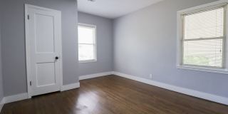 3 Bed | 1 Bath | Mid Town | $1400 Gallery 16