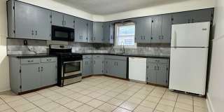 COMING SOON!!! -  Spacious 3-Bedroom Home Available to Lease! Gallery 5