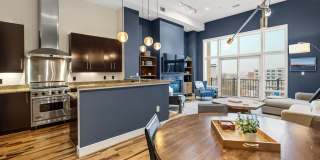 U St Penthouse Gallery 9