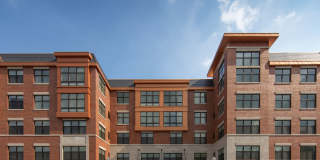 One William Gallery 94