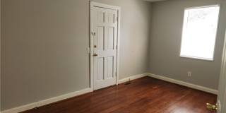 469 McBain Drive Gallery 7