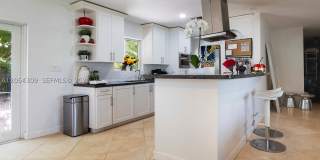 8315 SW 62nd Ct Gallery 7