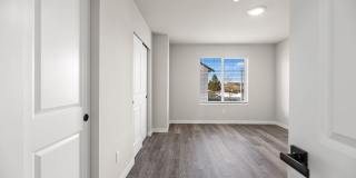 New Luxury Townhomes - Now Available! Gallery 12