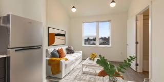 12328 33rd Avenue Gallery 23