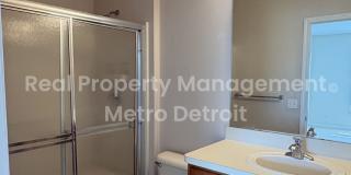 CONVENIENT CONDO RETREAT Gallery 10