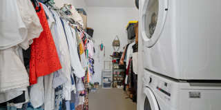 Price Reduced! Downtown Durham 1bd/1ba Corner-Unit Condo with On-Site Personal 1-Car Garage! Gallery 18