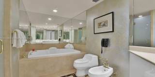 19955 NE 38th Ct Gallery 26