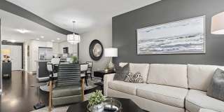 555 Front Gallery 5