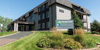 Shoreview Grand Gallery 2