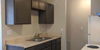 1067 Van Dyke Street - 201 Gallery 7