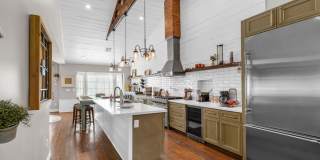 4402 E TURNEY Avenue Gallery 6