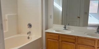 3 BED HOME IN TORTOSA IN MARICOPA!! Gallery 6