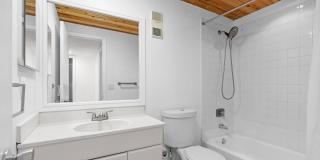 480 Executive Center Drive Gallery 2