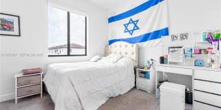 817 NE 211th St Gallery 3