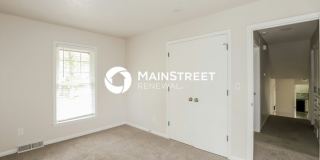 6015 Woodside Avenue Gallery 10