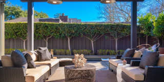 1811 Hillview Place Gallery 30