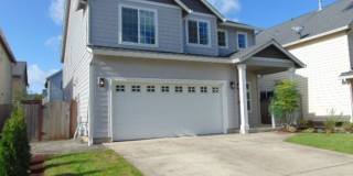 4-Bedroom Vancouver Home with Fenced Yard & Attached Garage! Gallery 1