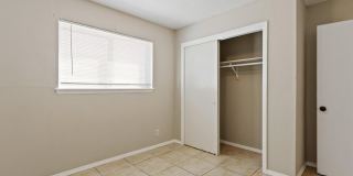 304 CARNIVAL Drive Gallery 16