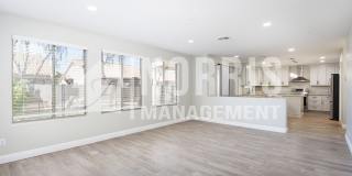 Beautiful Large Home w/A Pool Gallery 21