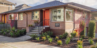 Ballard Seattle 3 Bedroom Apartment for Rent | In-Unit Laundry, Pet Friendly, Parking Available & Walkable Location Near Golden Gardens + Get 14 Days FREE Rent on Your New Home! Gallery 21