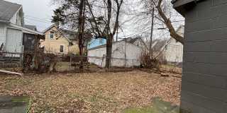 4 Bedroom 2 Bath Single Family Home W/Garage! Gallery 5