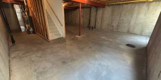 Spacious townhome with great views Gallery 30