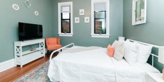 The Hamilton Gallery 10