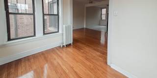 2876-2900 N Clark Gallery 63