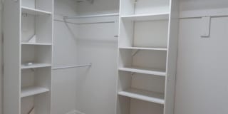 1321 Crestview Drive Gallery 21