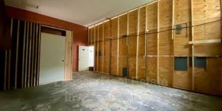 440 Olive St. Gallery 5